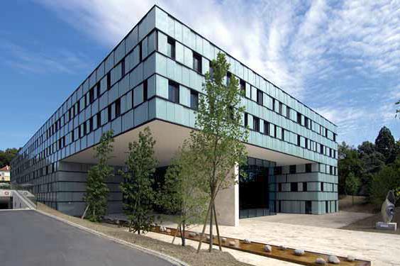 HRS Real Estate SA • Genève